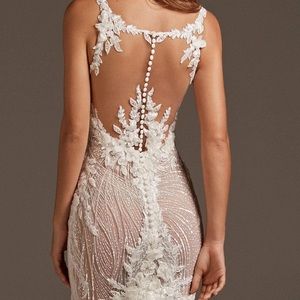 PRONOVIAS: GALATEA Wedding Dress